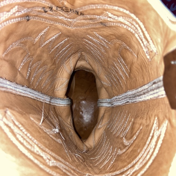 Alberta Boot Company Cowboy Boots - Picture 9 of 11